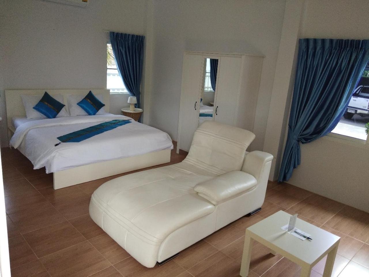 La Maison Ya Nui Resort Phuket Rawai Екстериор снимка